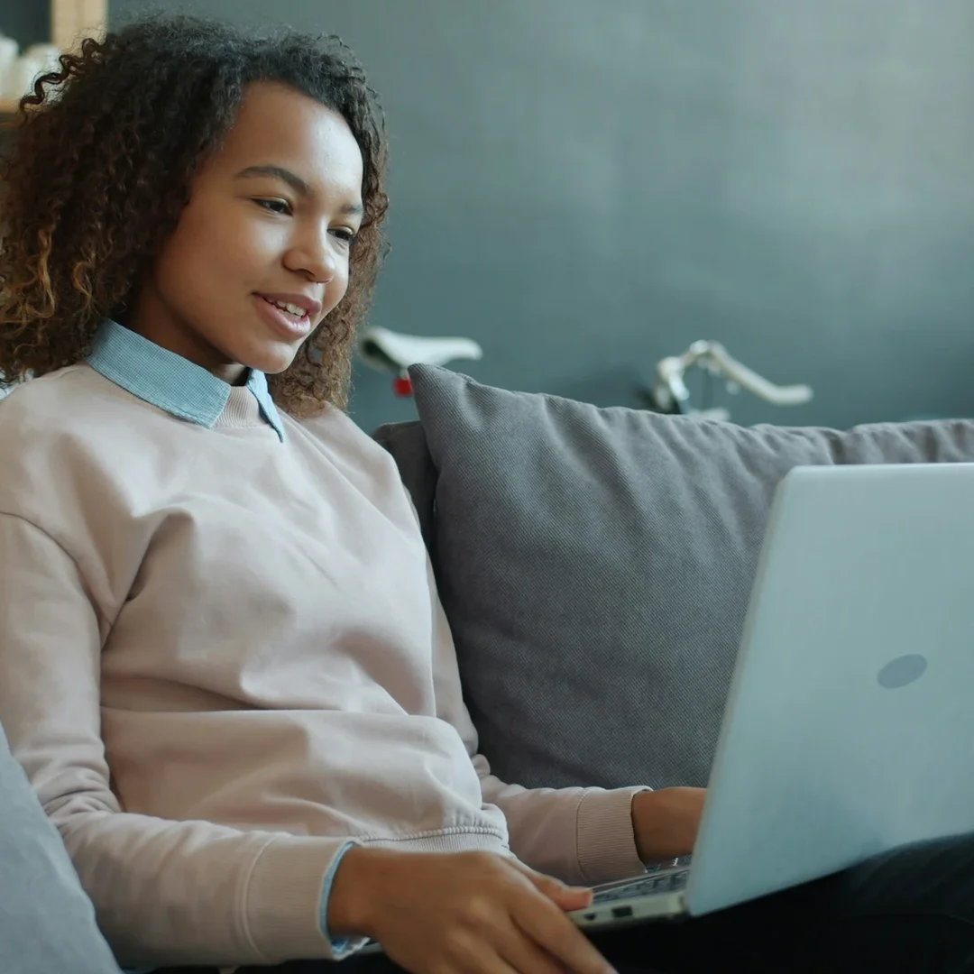 Image of How old do you have to be to get a debit card in the US? It’s younger than you might think. Here’s what parents, kids, and teens need to know.