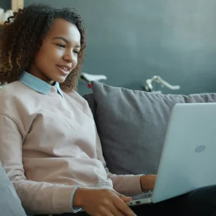 What age can you get a debit card in the US?
