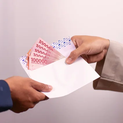 Direct deposit for teens: Everything you need to know
