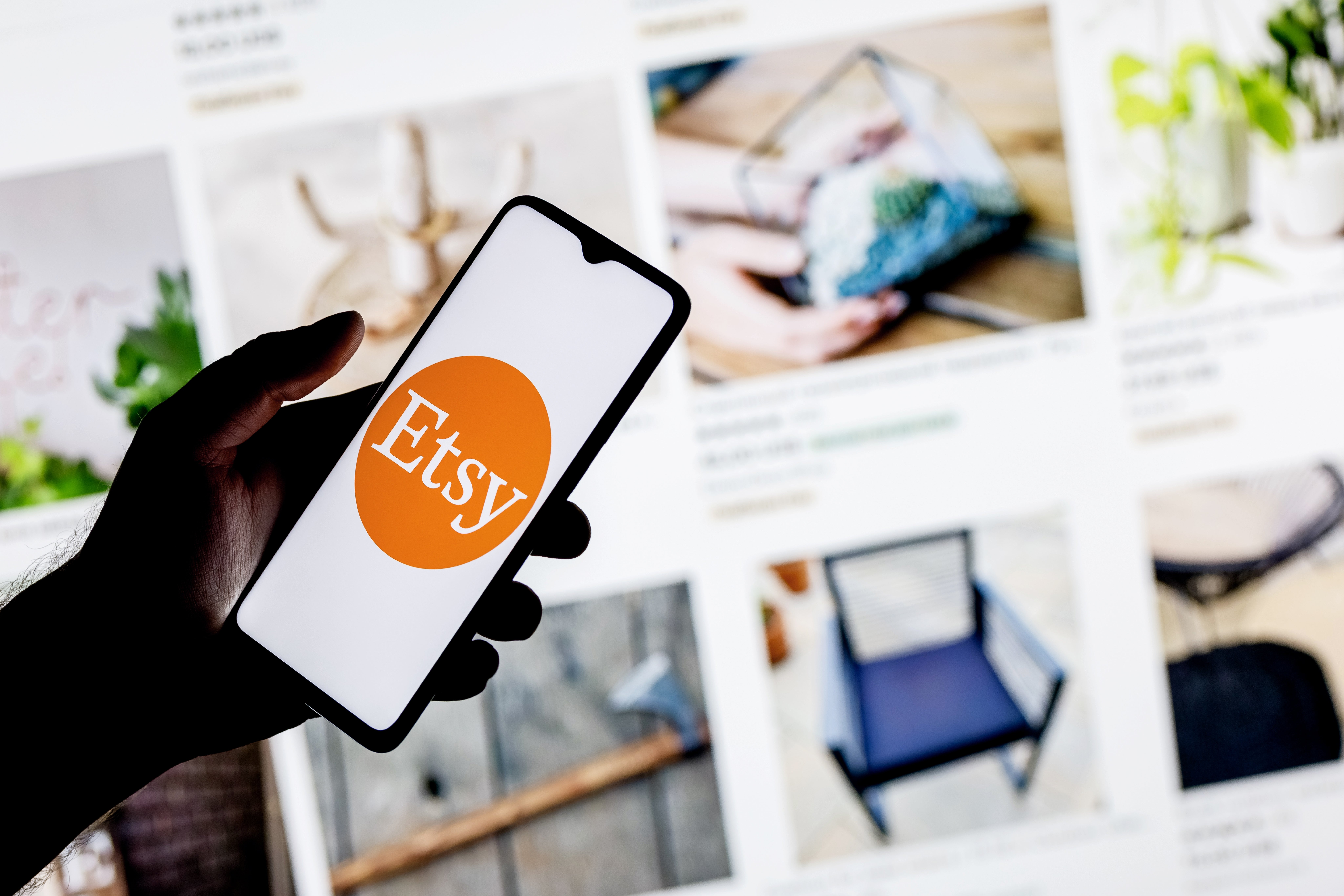 How to Sell on Etsy as a Side Hustle