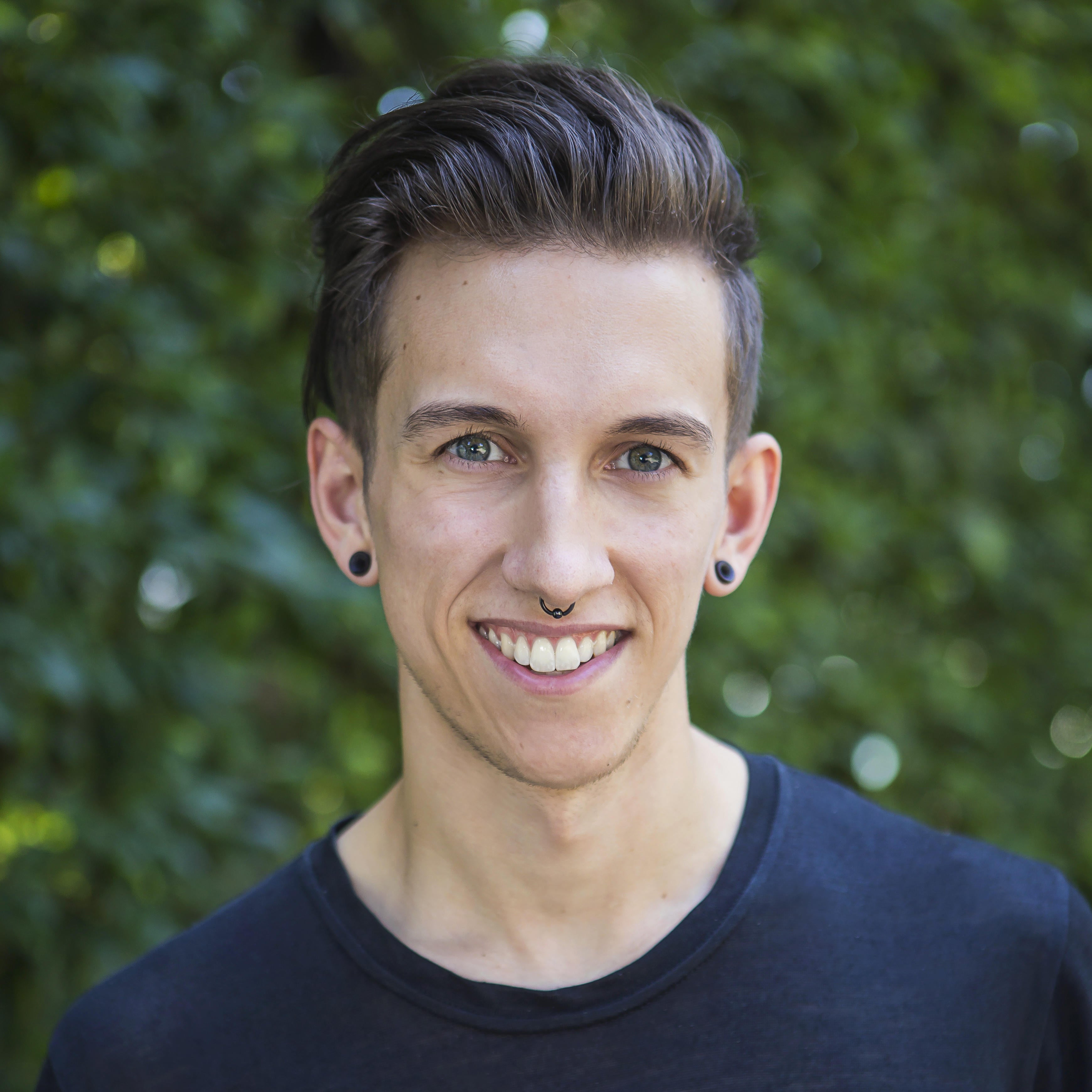 Jordan Crane photo