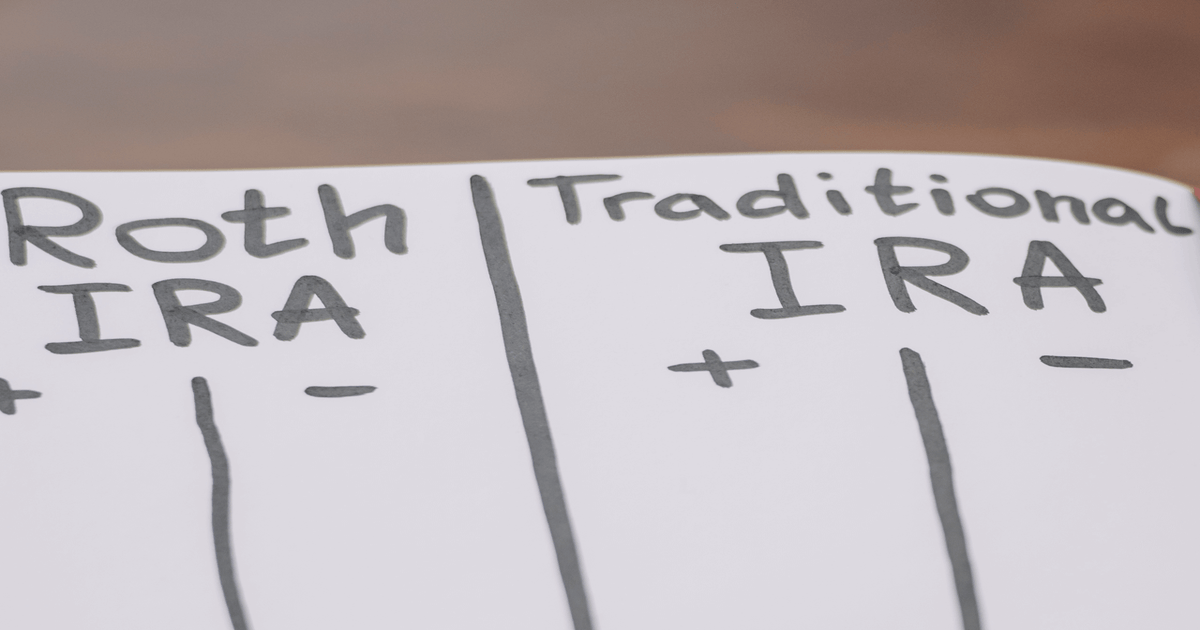 The difference between roth and traditional ira acorns