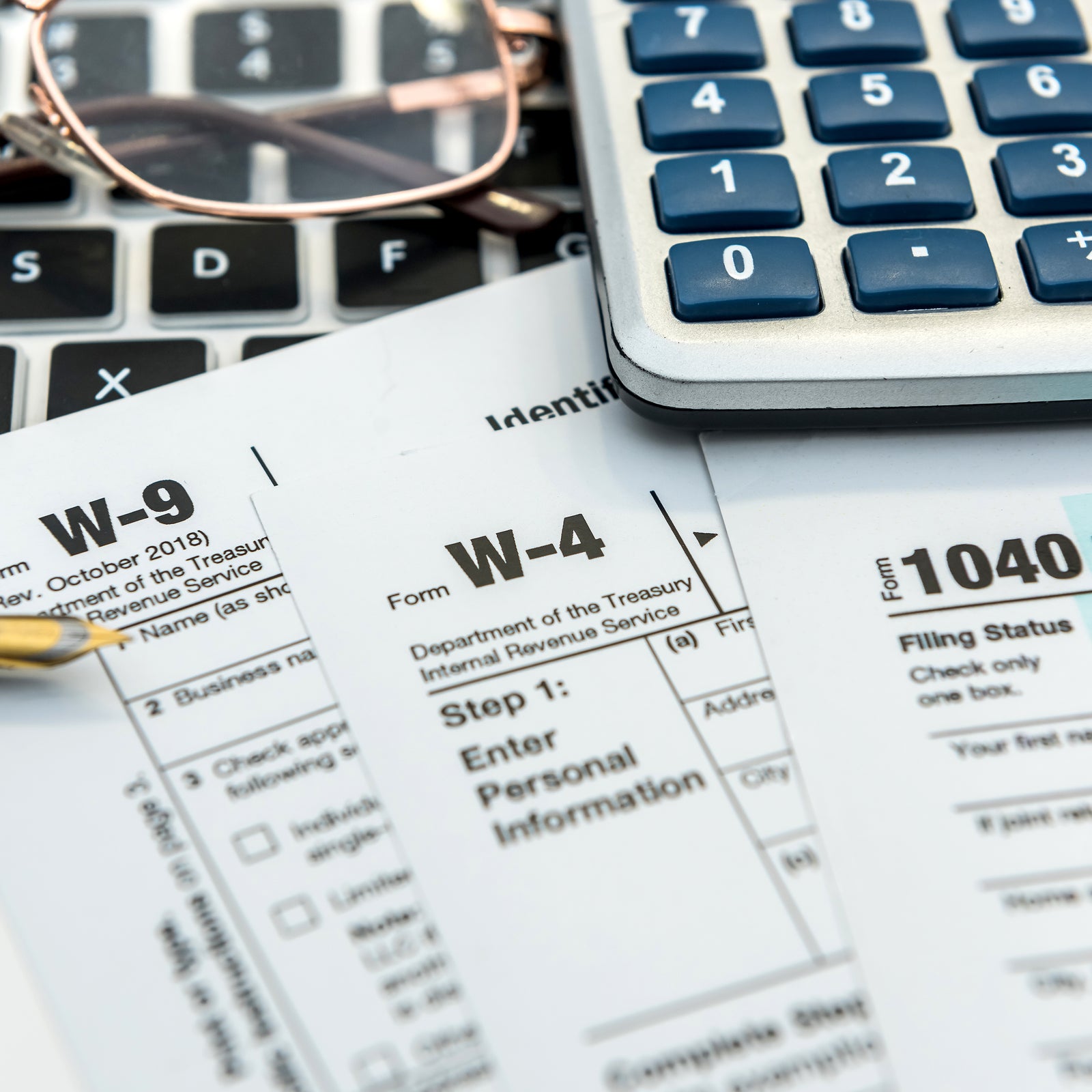 Image of Here are some helpful tips for filing your 2022 taxes, including how to speed things up. 