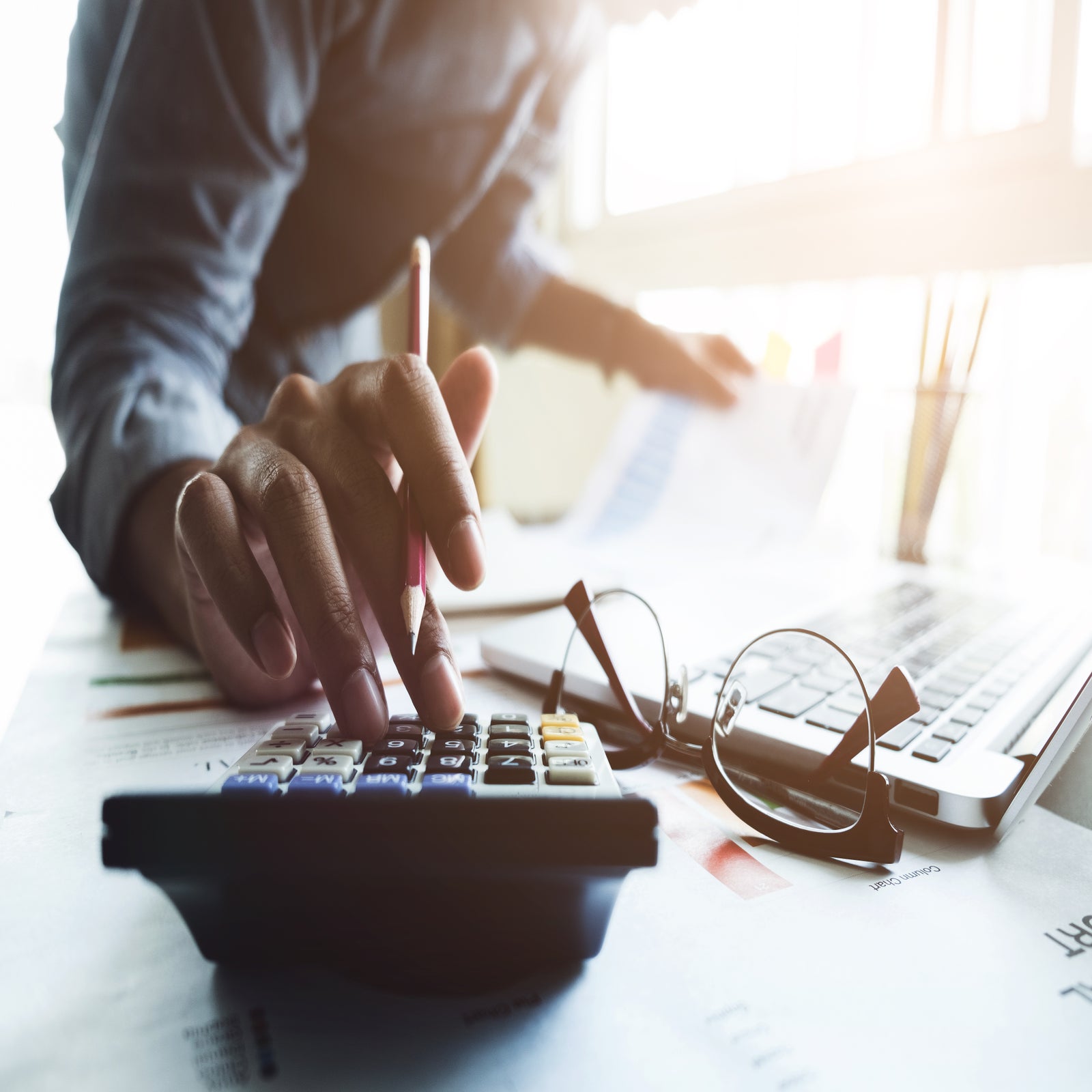 Image of For qualified investors, hedge funds may offer the chance to make money in up and down markets. But do they make sense for the average investor?