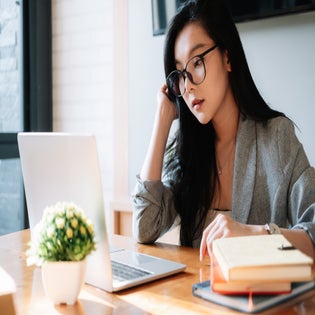 What is an Inverted Yield Curve?