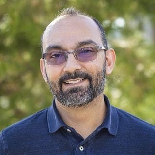 Reza Malik photo
